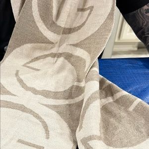 Gucci wool scarf